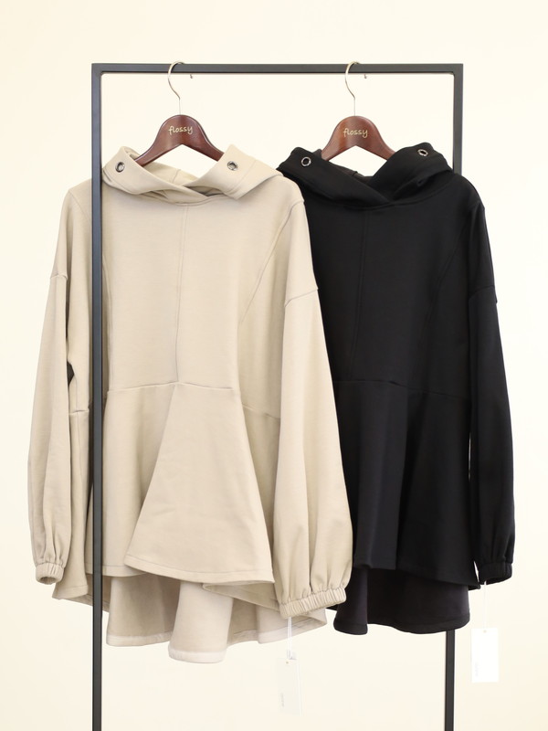 最終価格です　新品タグ付【ayane】 高機能生地デザインパーカー　グレージュ ayane】高機能生地フレアパーカー