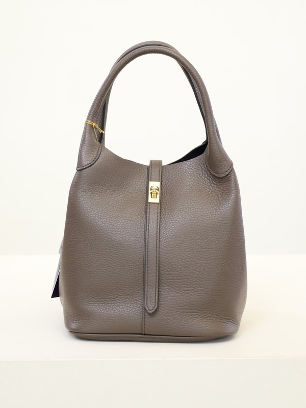 【VIOLA'dORO】 WフェイスレザーターンロックトートBAG