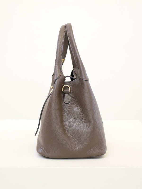 【VIOLA'dORO】 WフェイスレザーターンロックトートBAG