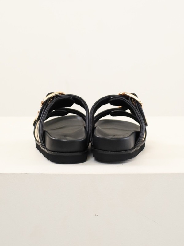【ATELIER BRUGGE】Wバックルフットベッドサンダル