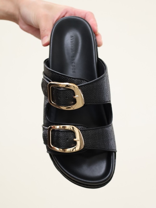 【ATELIER BRUGGE】Wバックルフットベッドサンダル