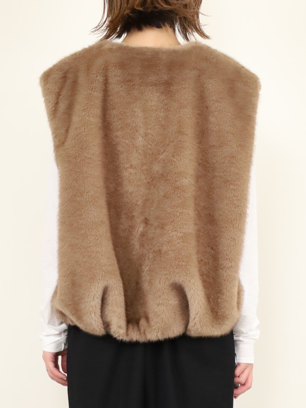 【trois】エコファーショートジレ