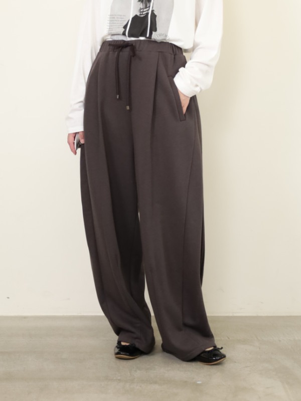 【ayane】軽量裏毛サイドタックパンツ