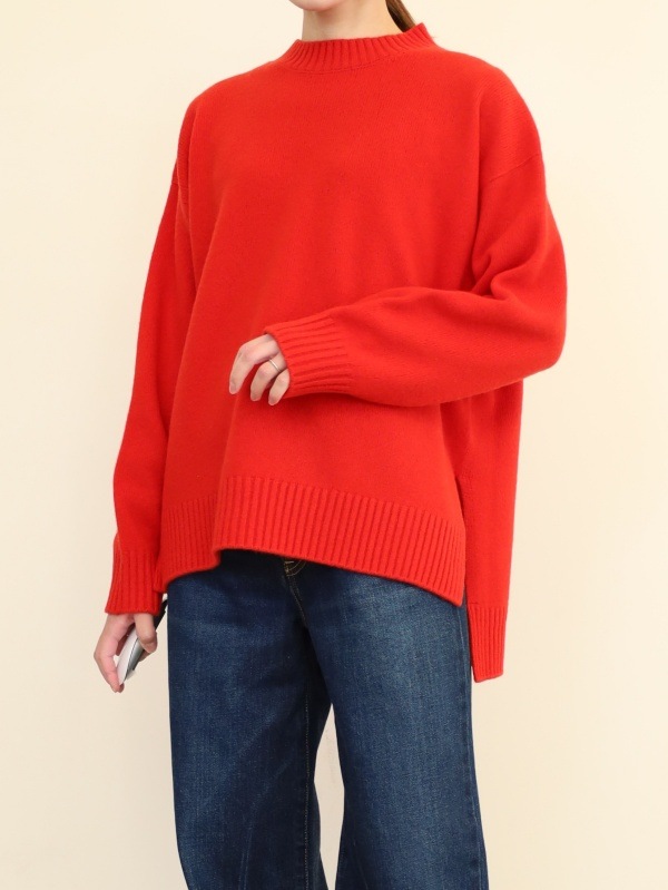 【Emmaculate】サイドスリットクルーネックニット