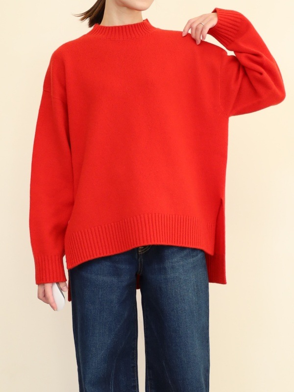 【Emmaculate】サイドスリットクルーネックニット