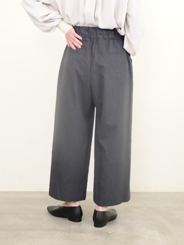 【trois】8.5分丈セミワイドパンツ