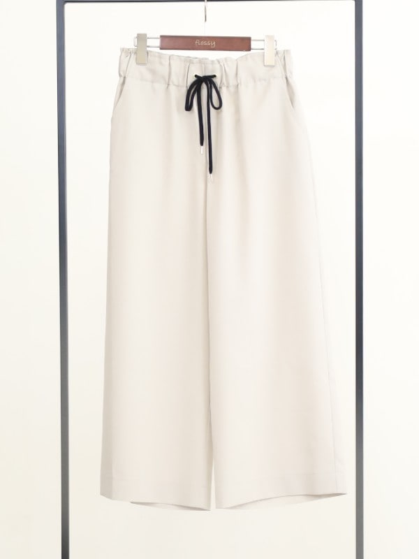 【trois】8.5分丈セミワイドパンツ