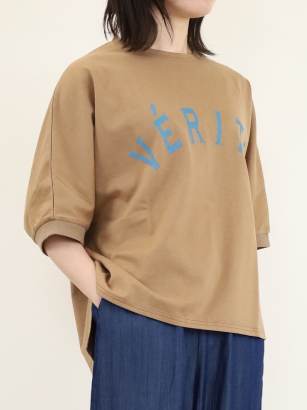 【trois】5分袖ロゴオーバーシルエットカットソー
