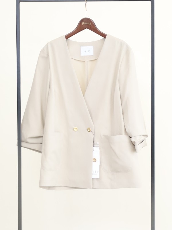 【trois】Vネック7分袖ノーカラージャケット