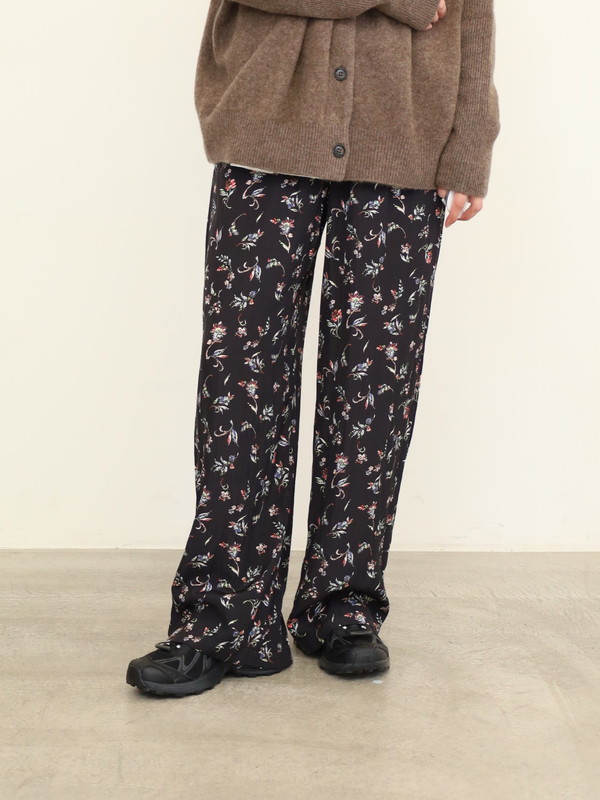 【ma couleur】花柄セミワイドパンツ