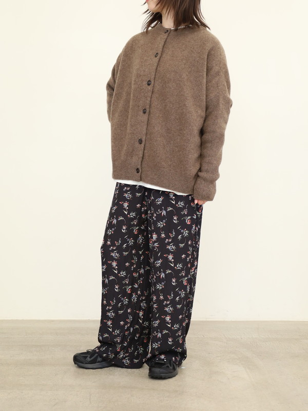 【ma couleur】花柄セミワイドパンツ