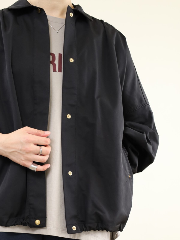 【trois】裾ドロストドルマンスリーブブルゾン