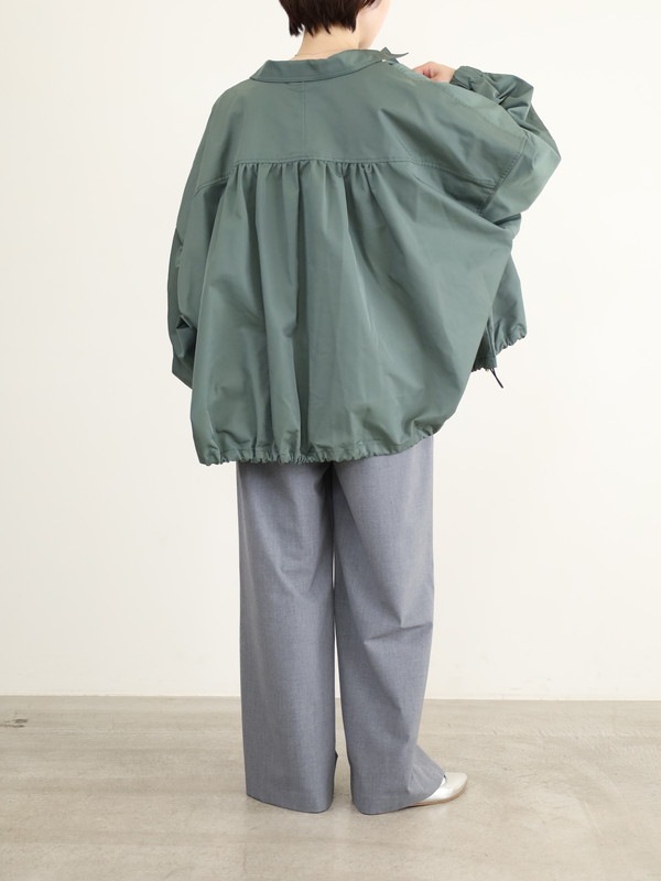 【trois】裾ドロストドルマンスリーブブルゾン