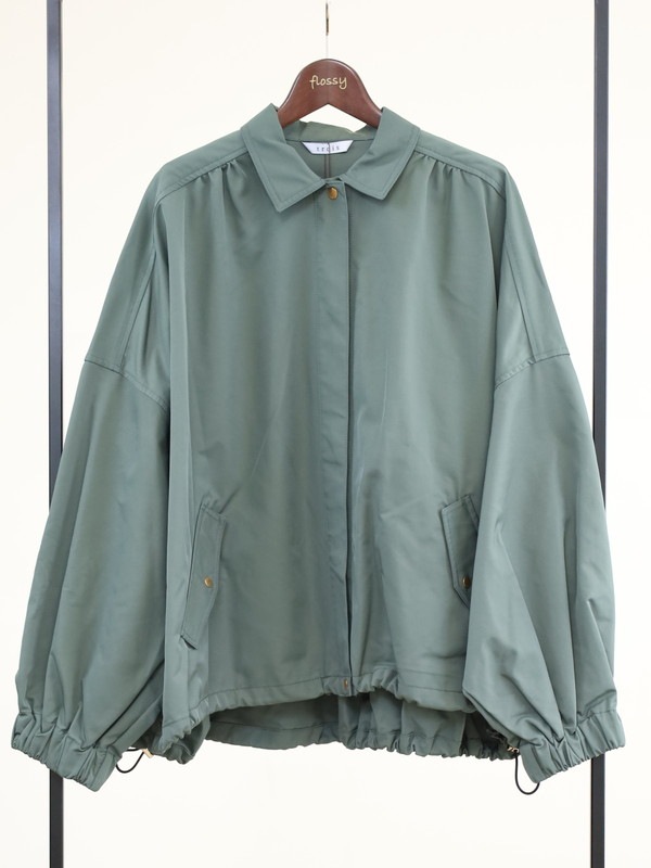 【trois】裾ドロストドルマンスリーブブルゾン