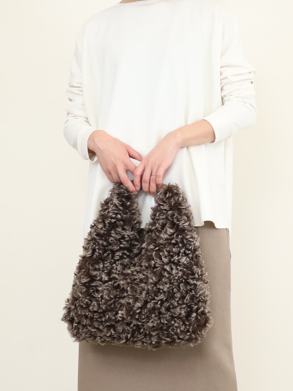 【VIOLA'dORO】 エコファースクエアバッグ