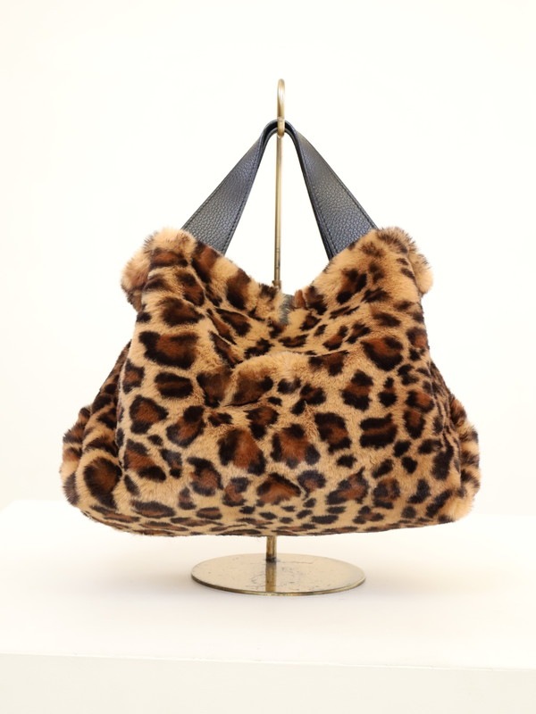 【VIOLA'dORO】エコレッキスファーターン２wayバッグ