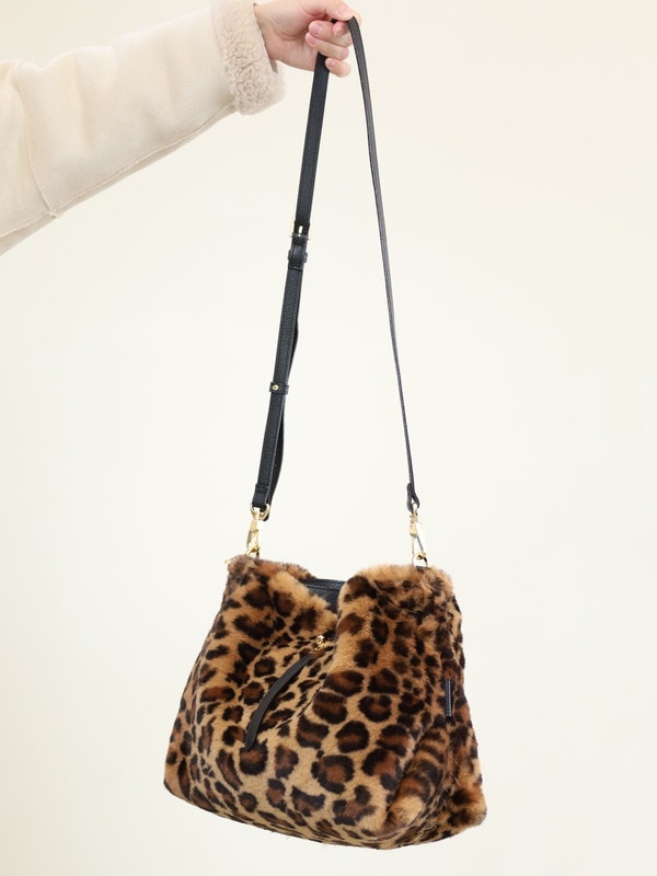 【VIOLA'dORO】エコレッキスファーターン２wayバッグ