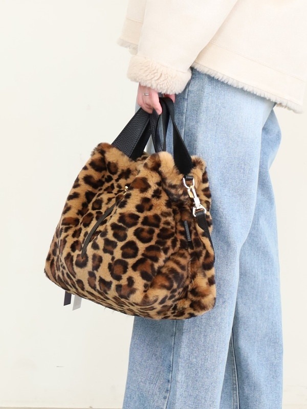 【VIOLA'dORO】エコレッキスファーターン２wayバッグ