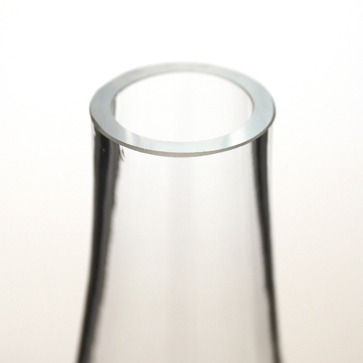 Tomグラススリムドロップ H23