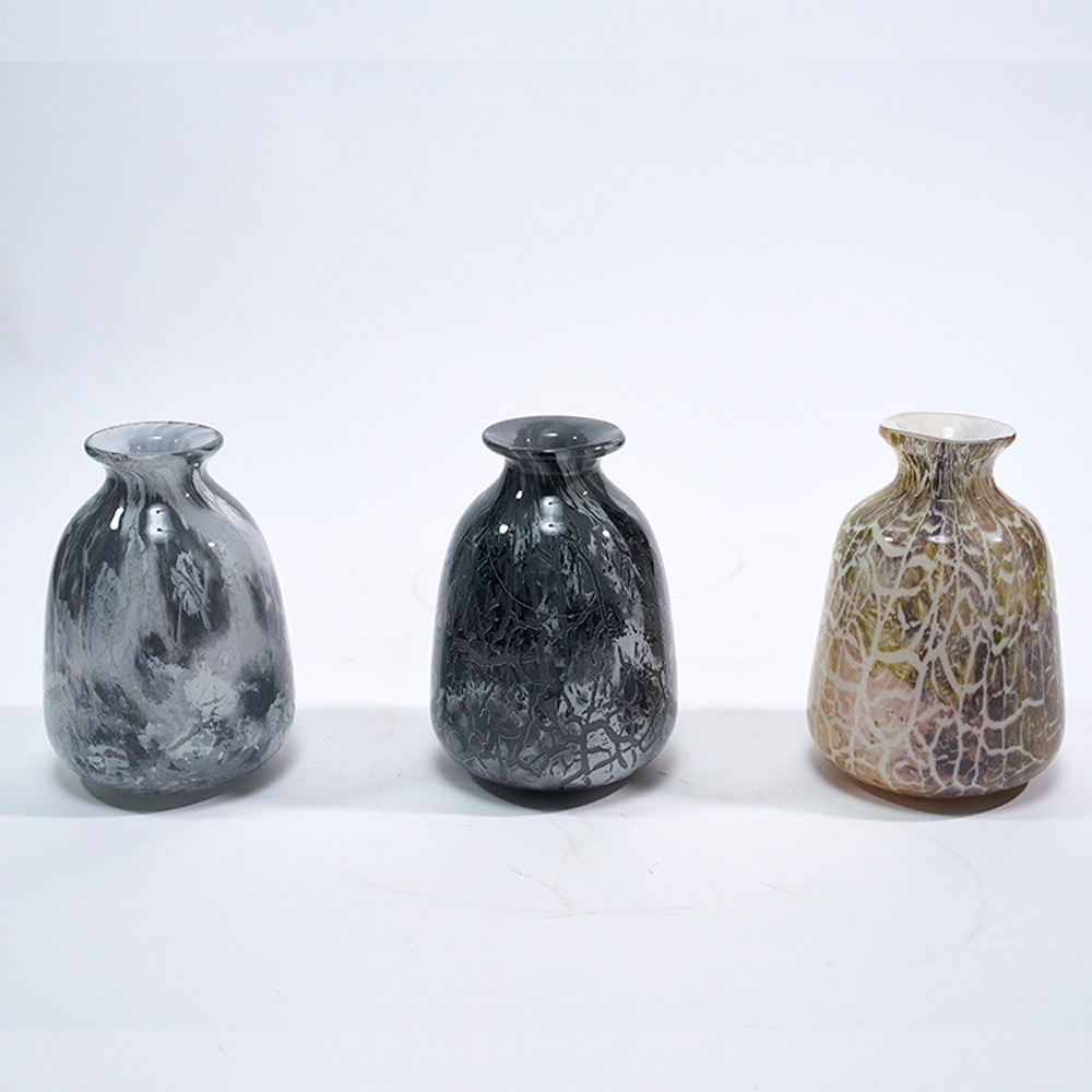 ☆新商品☆DGラヴィッシュボトルH16 クラックライト | ガラスの花瓶