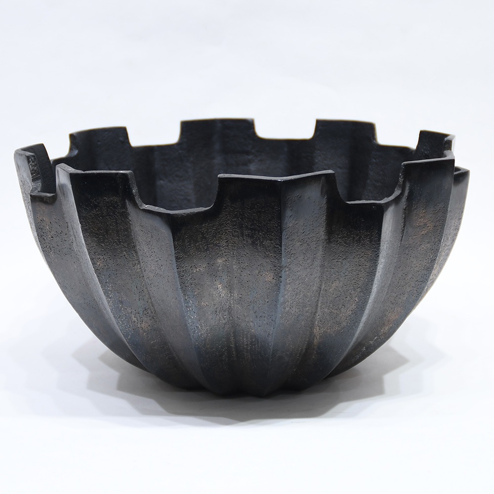 ★新商品★AMアルミプランタークレスト(穴有)ブラック φ29.5xH15