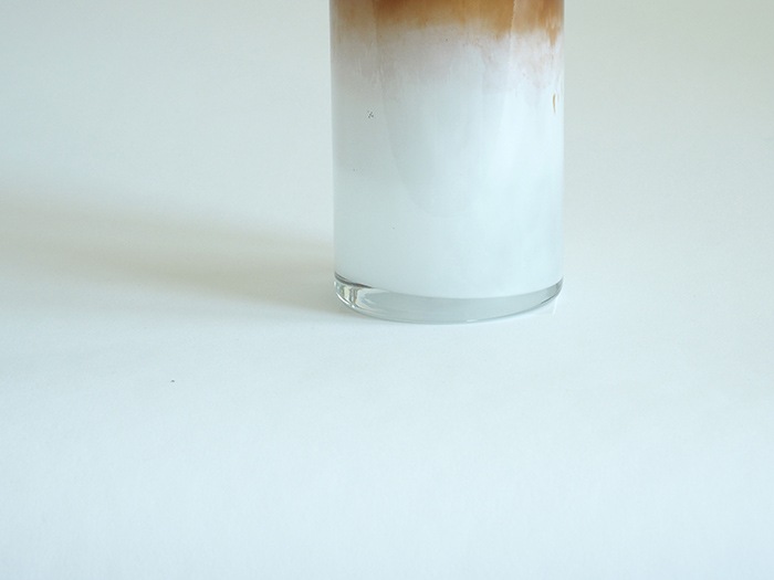 DGボトルベースホワイトブラウン H18