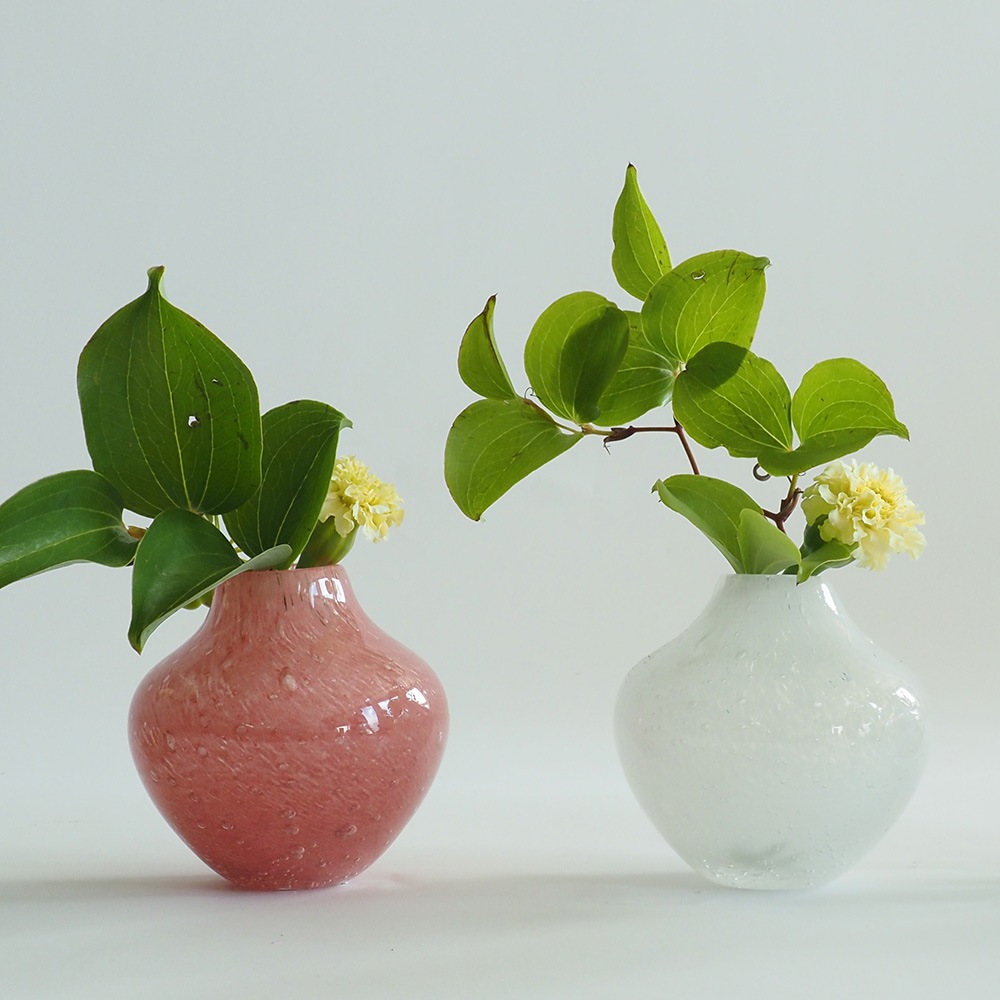 DGガラスキュルットH9.5 ホワイト | ガラスの花瓶・花器,ハンドメイド