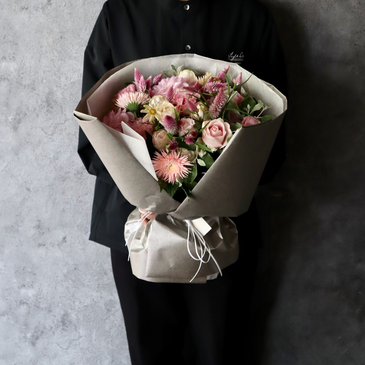 特選花束ML「朱鷺 toki」心に潤いを注ぎたくなったら迷わず飾って