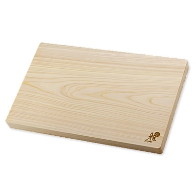 ツヴィリングJ.A.ヘンケルス 雅 ヒノキカッティングボード 40×25cm