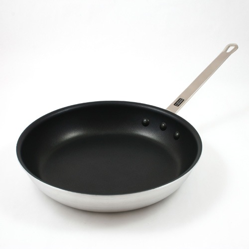 �Υ󥹥ƥ��å��ե饤�ѥ󡡦�32���