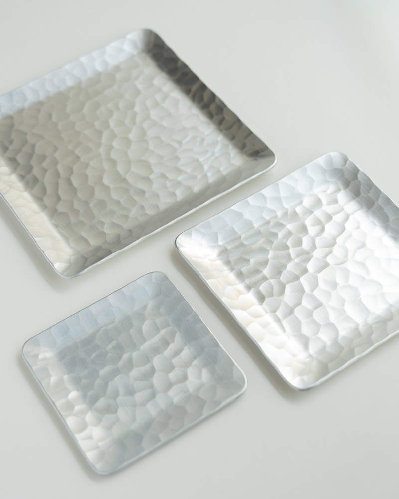 ����߳ѻ���20cm�����Ԥ�̾���������С���ö⹩˼ WESTSIDE33����������