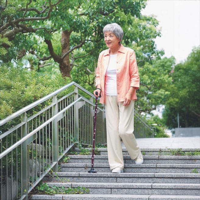 握りやすい4ポイントステッキ