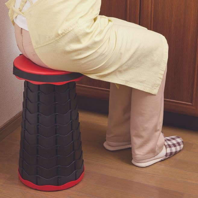 便利な伸縮式スツール