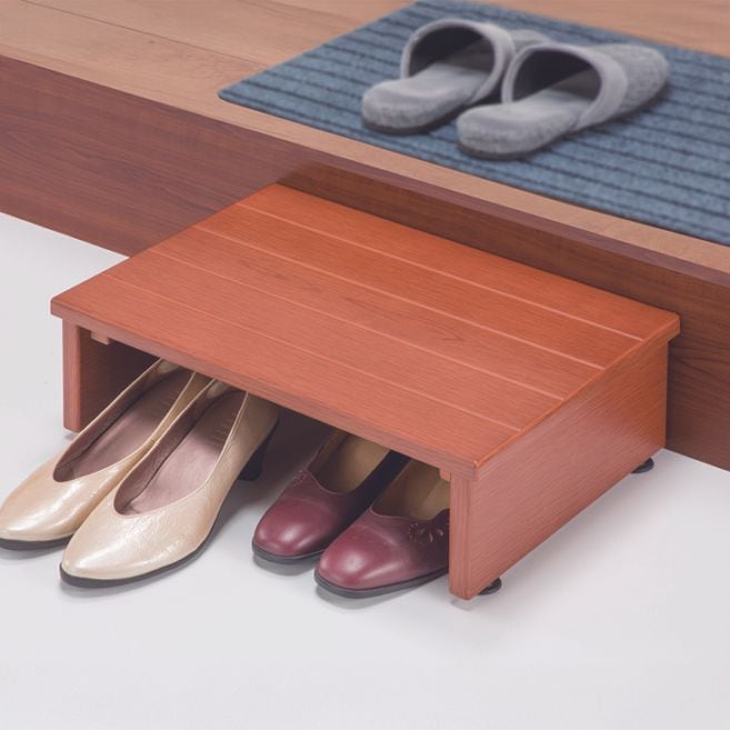 収納付き玄関台