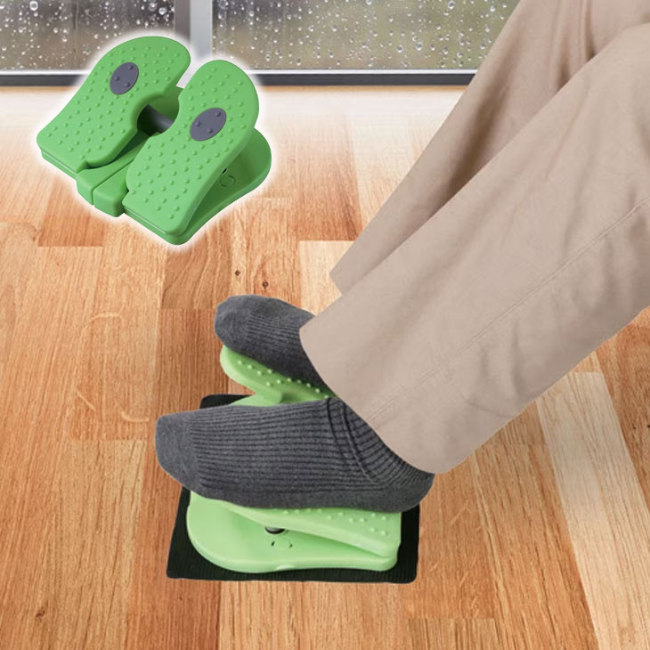 座ったままの足踏み運動 楽々ステッパー