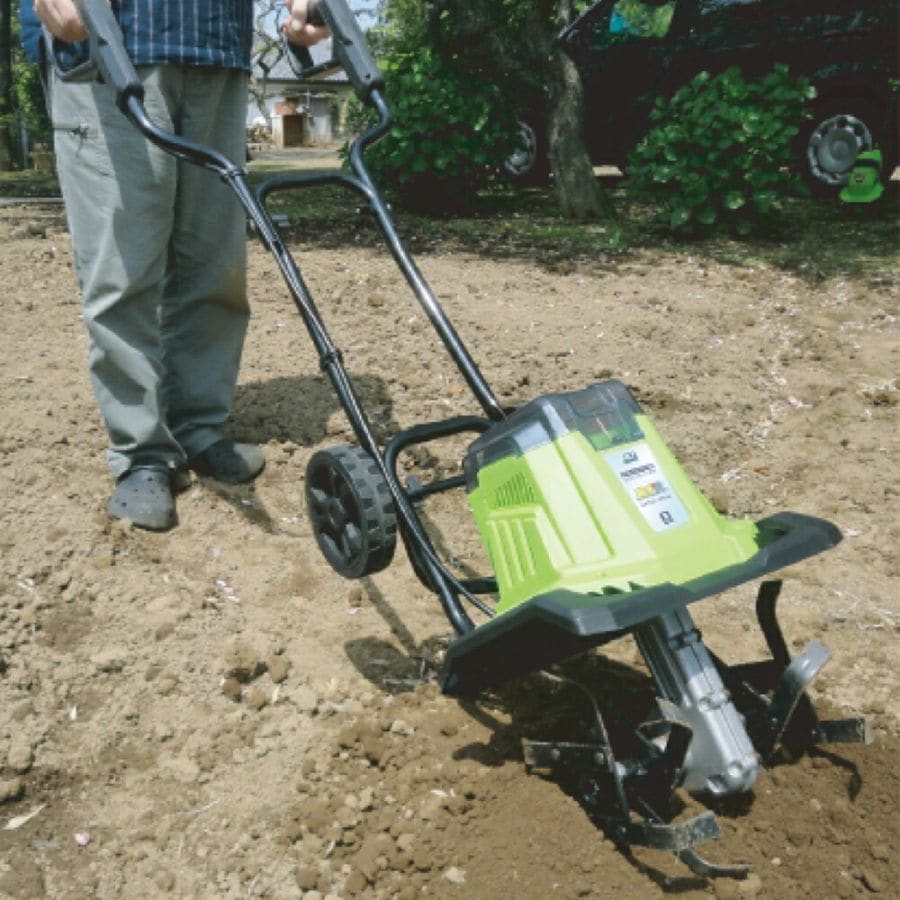 家庭用充電式耕運機　耕す造