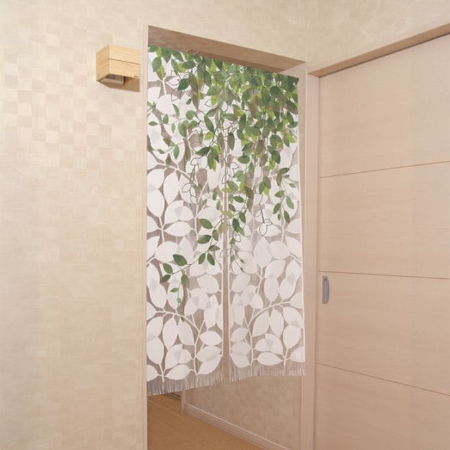 ストリング調リーフのれん