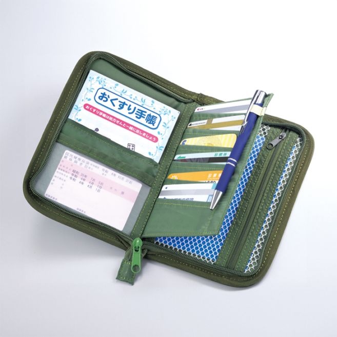 かわいい動物柄お薬手帳ケース