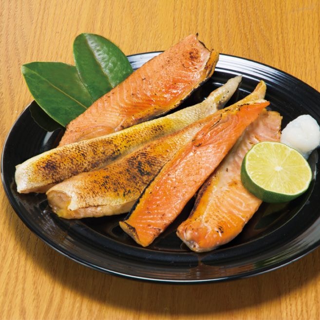 北海道産天然秋鮭ハラス 1kg