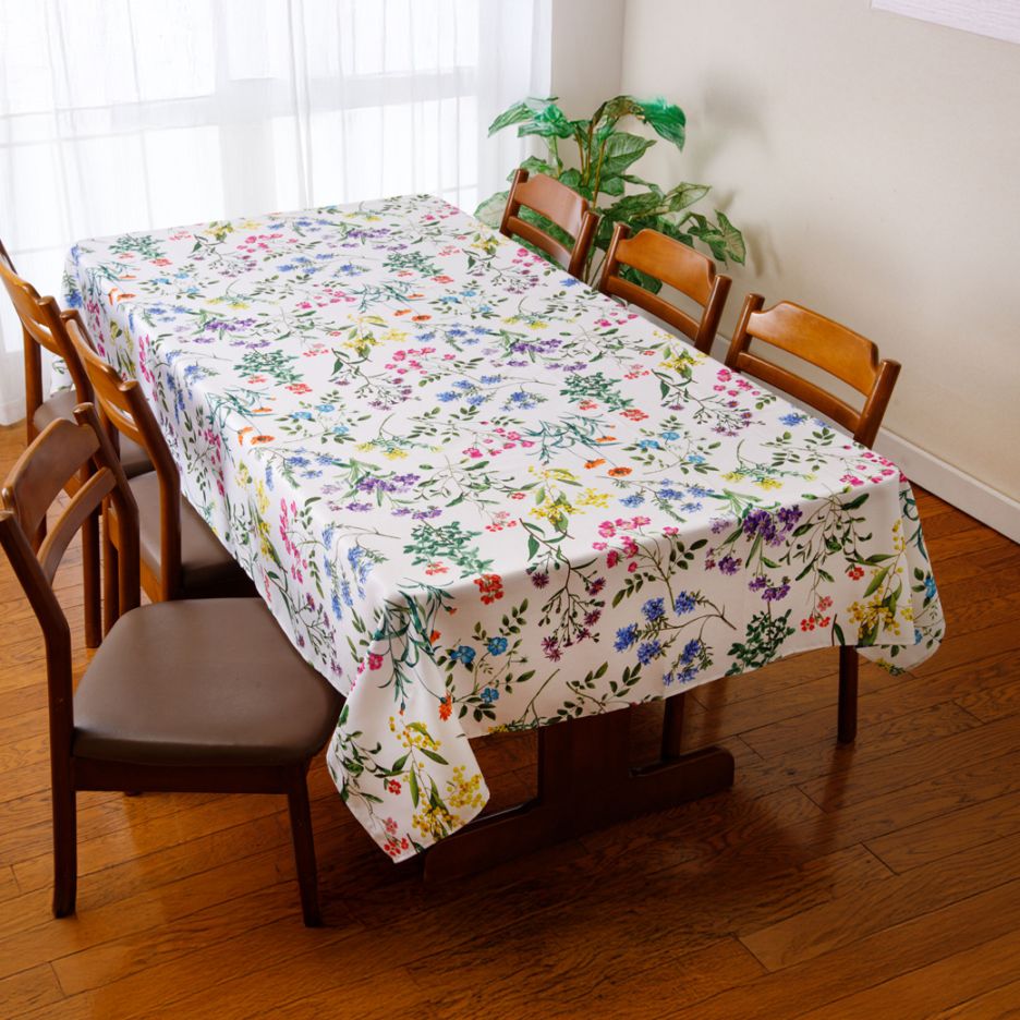 フラワー柄はっ水テーブルクロス 長方形(大) 145×230cm