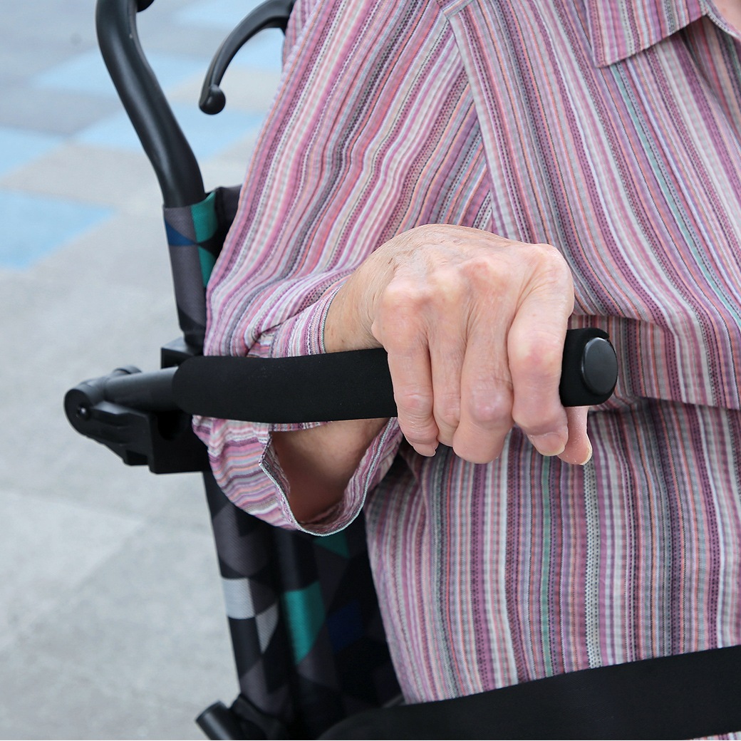 折りたたみ式お出かけカート