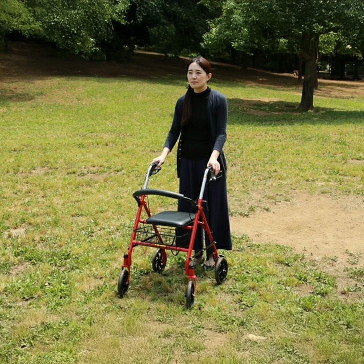 高さ調節できる歩行車 ピアチェーレ ウノ 非課税商品