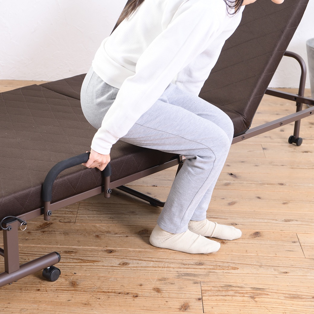 高反発メッシュ仕様収納式リクライニングベッド