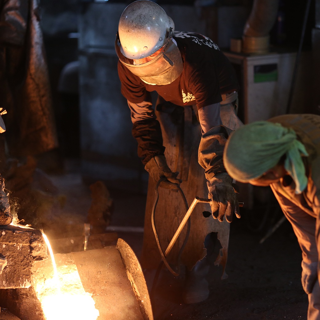 南部鉄器 丸あられ 鉄瓶 1.2L