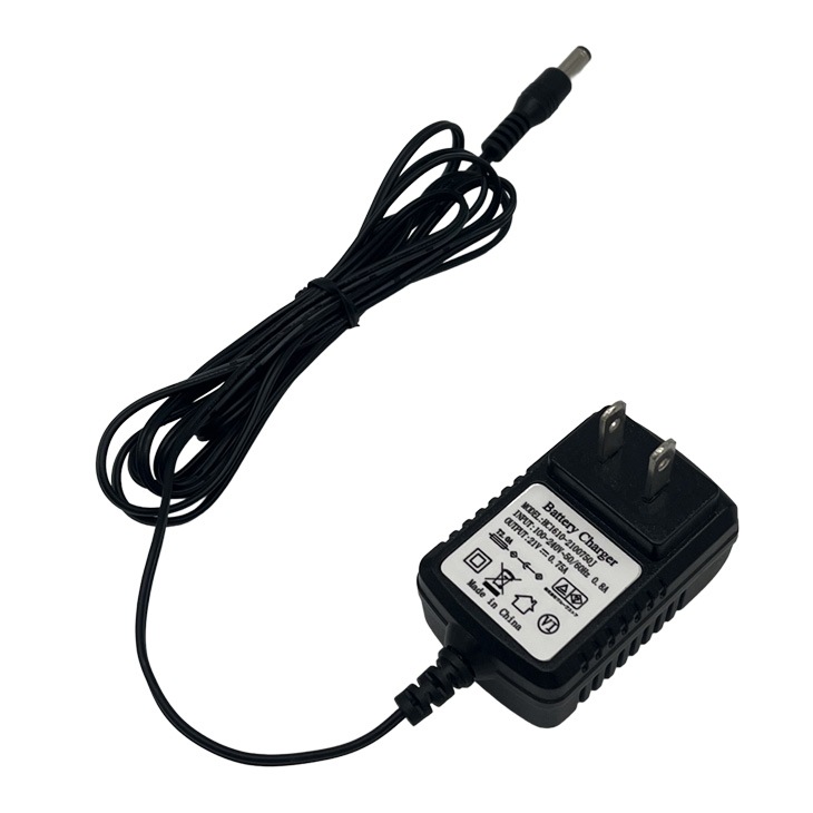 ファミラ 充電式コードレス2WAYブロワー 予備バッテリー付き