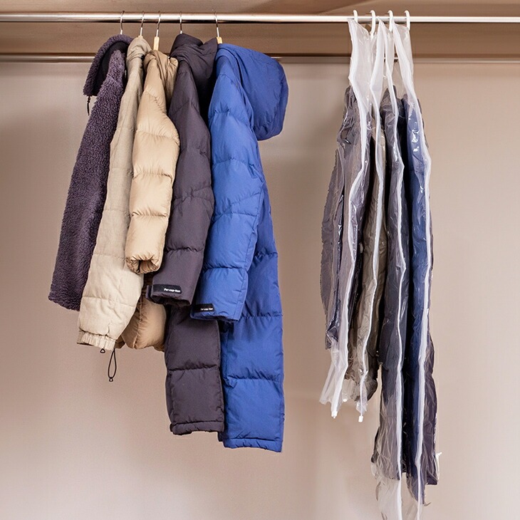 ファミラ 衣類圧縮ハンガー 掃除機のいらない吊るせる衣類圧縮袋11点セット