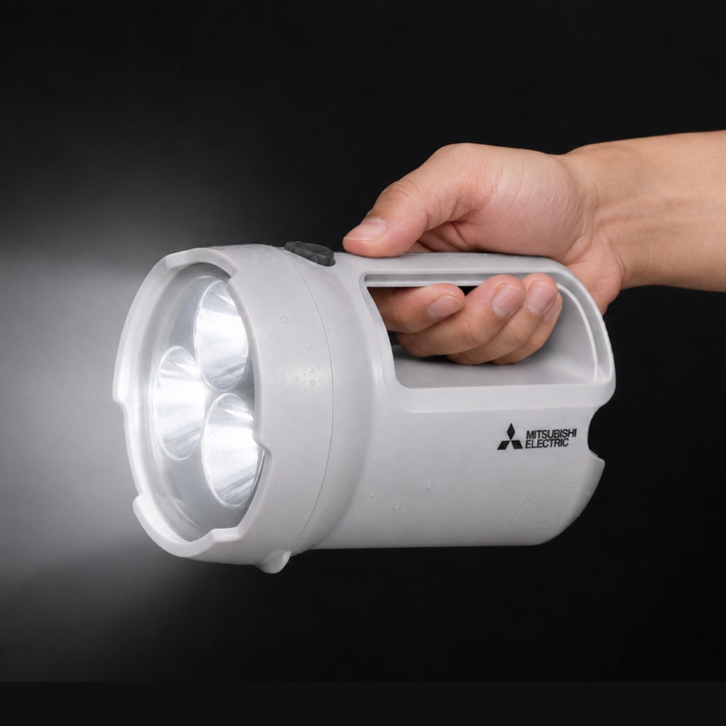 高年式 三菱 LED誘導灯 50台セット 24年製含 パネル18枚付 2梱包発送 三菱電機 LED強力灯 CL-1425｜ファミリー・ライフ公式通販