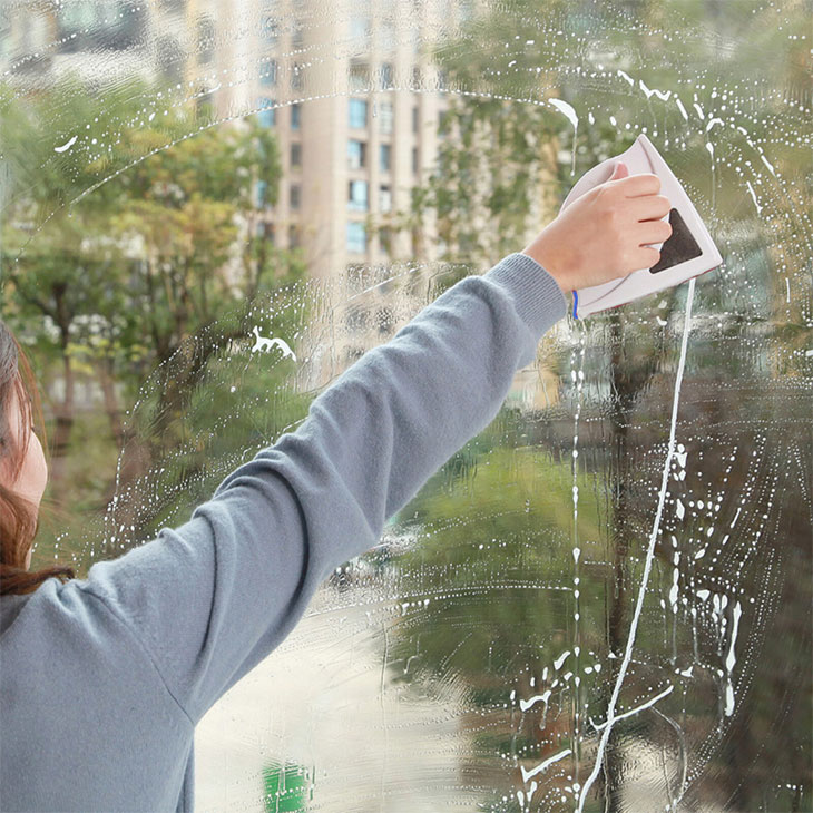 両面窓ガラス磨き器