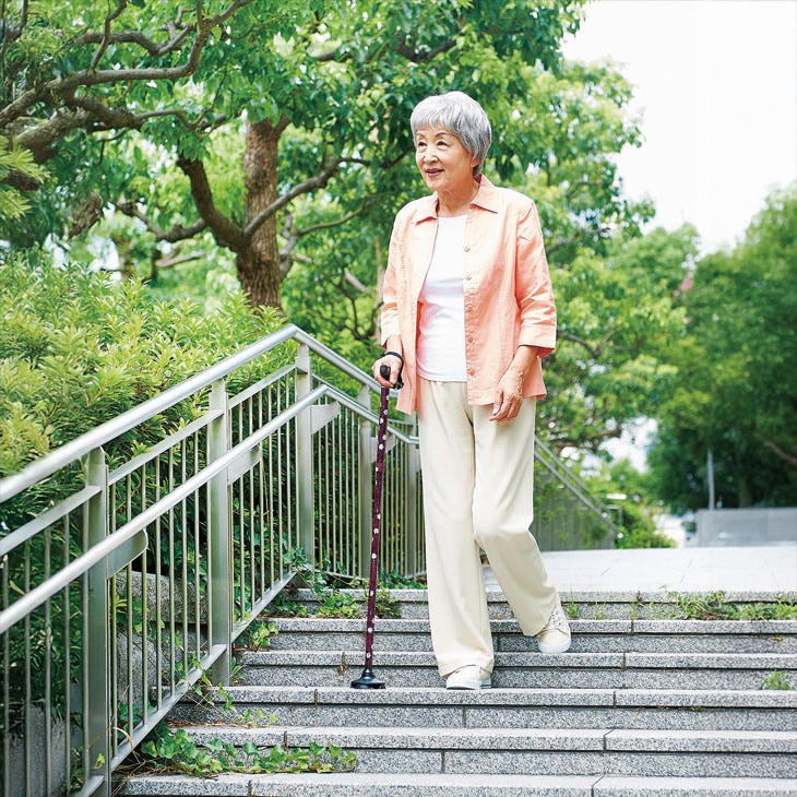 握りやすい4ポイントステッキ