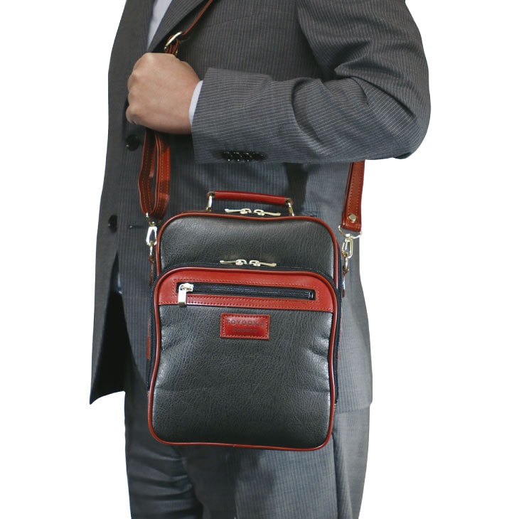 日本製 豊岡工房 牛革使い多機能ショルダー